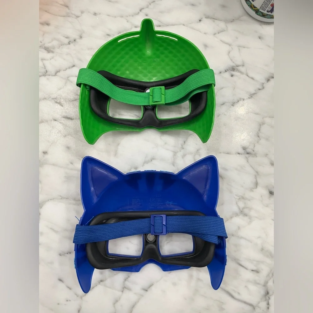 Cat Boy and Gecko Masks - Picture 2 of 2